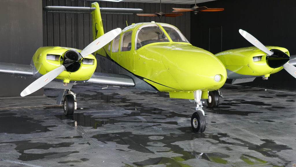 Piper Seminole twin-engine trainer for the multi-engine rating course at Van Nuys Airport