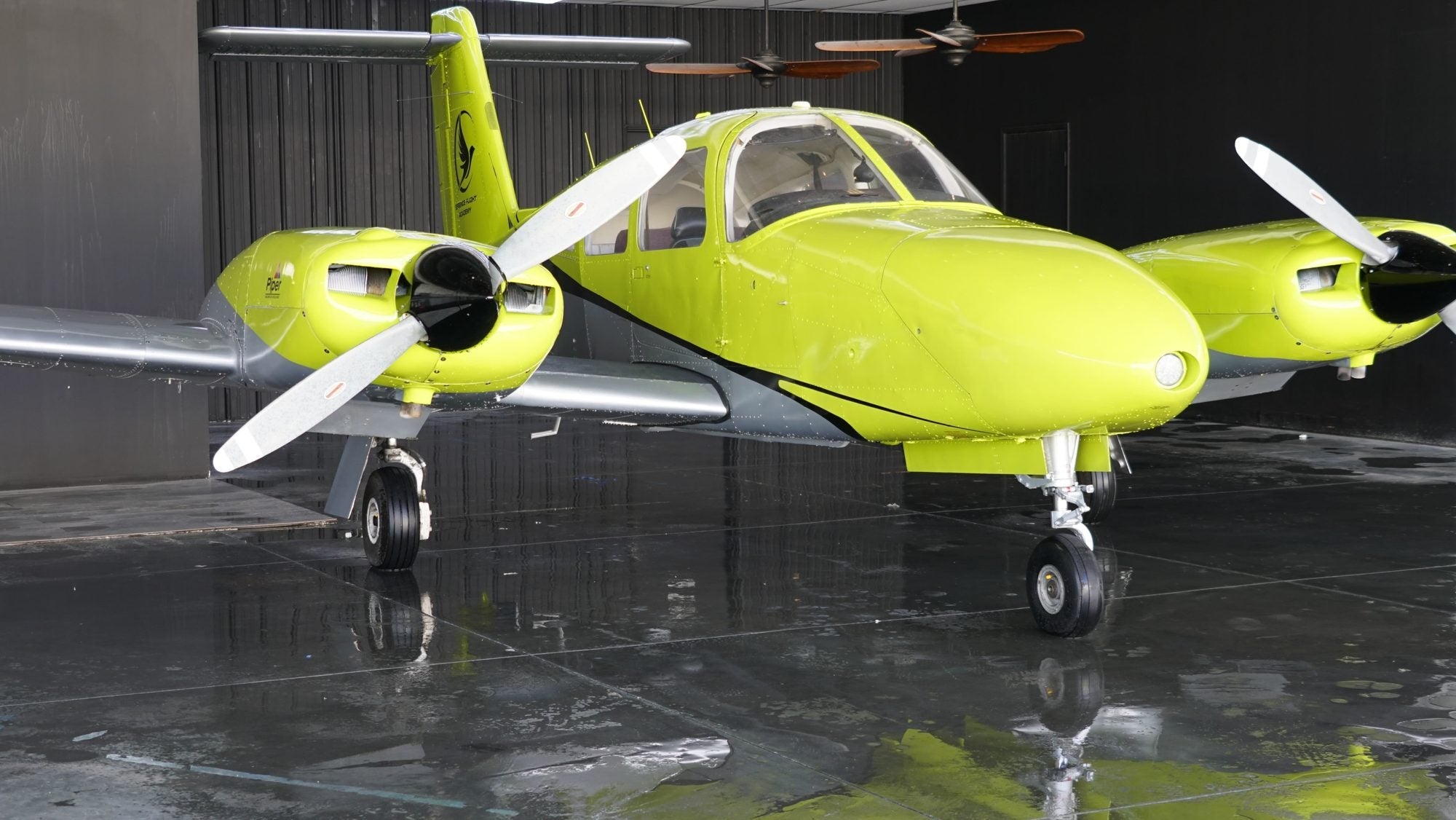 Piper Seminole on the Van Nuys ramp before a multi-engine discovery flight